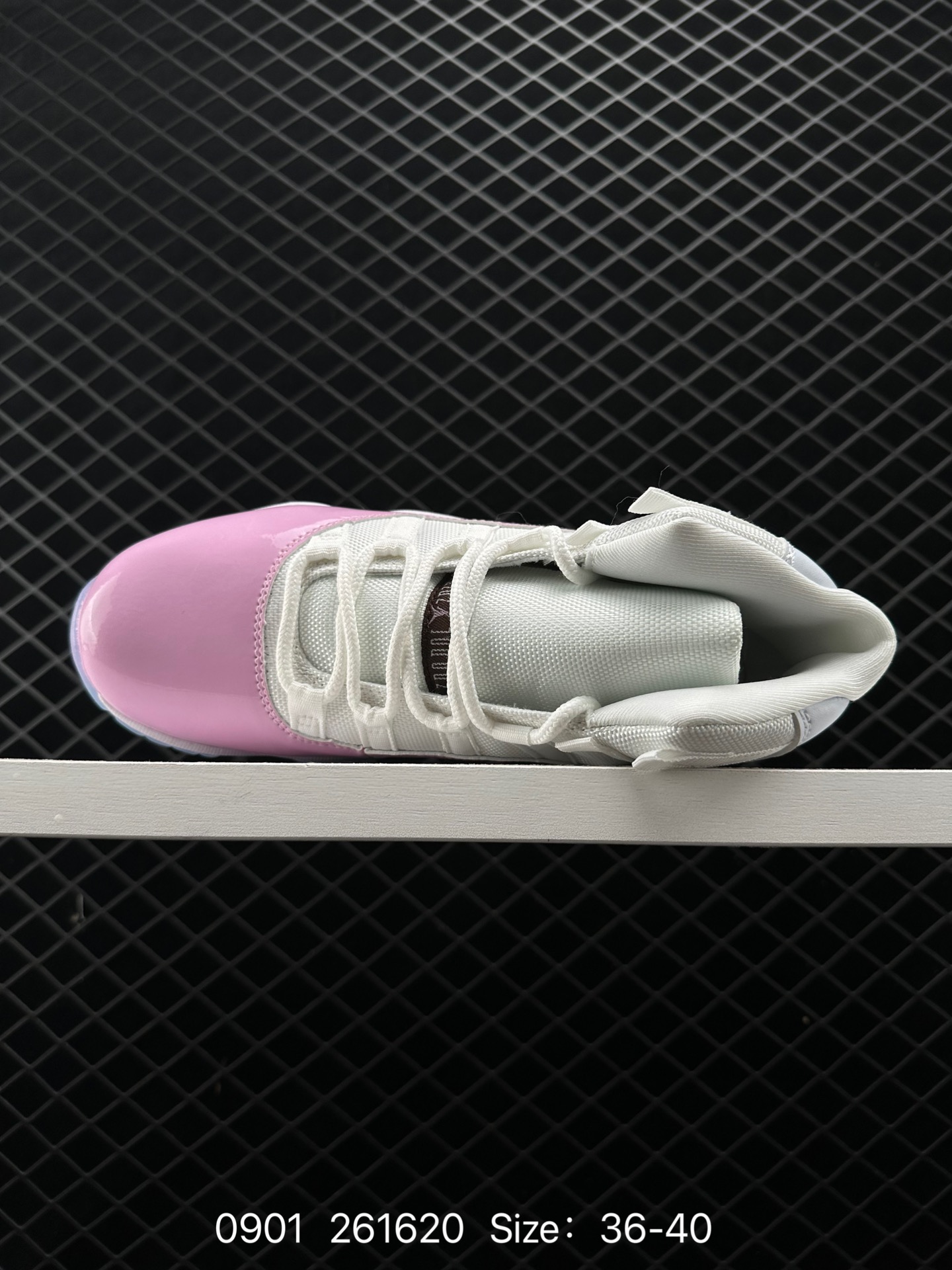 Nike Air Jordan 11 Retro Low”Concord“